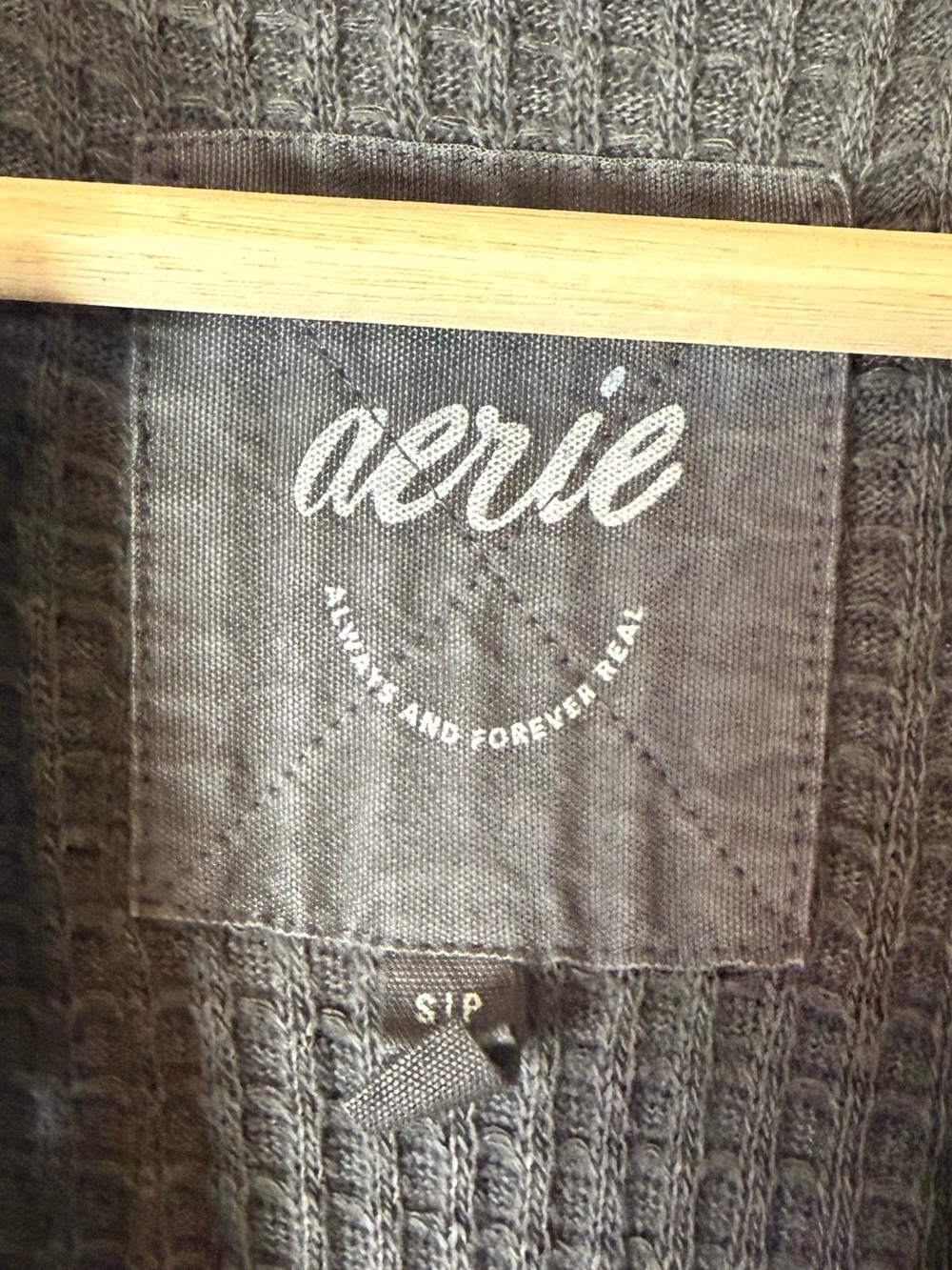 aerie Charcoal Grey Anytime Fave Oversized Waffle Knit Shirt Size Small - Picture 5 of 7